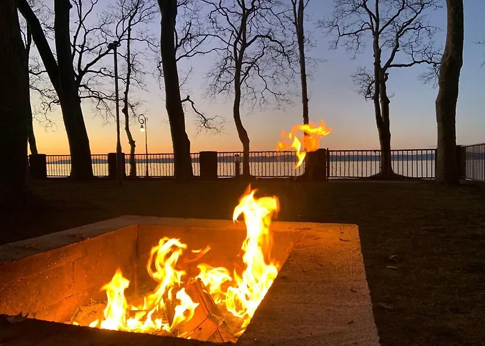 ホテル Bf Balatonföldvár